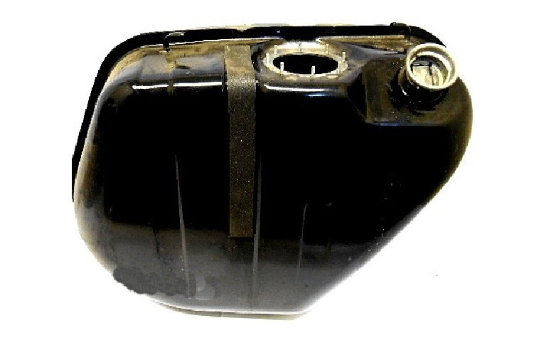 Бензобак 21074 (ЕВРО-4) инжекторный (на защелках) (трубки направленны в одну сторону)